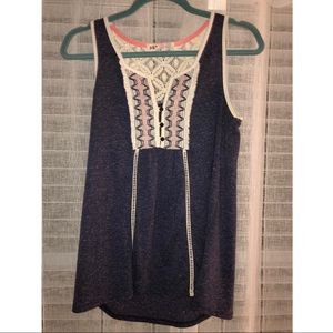 Tank top with lace detail